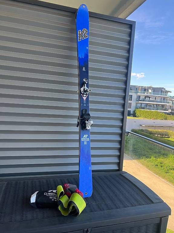 Sci: Ski de randonnée K2 /fixation Dynafit /peau /couteaux  – Usato da Echichens venduto da ite_z58x 4