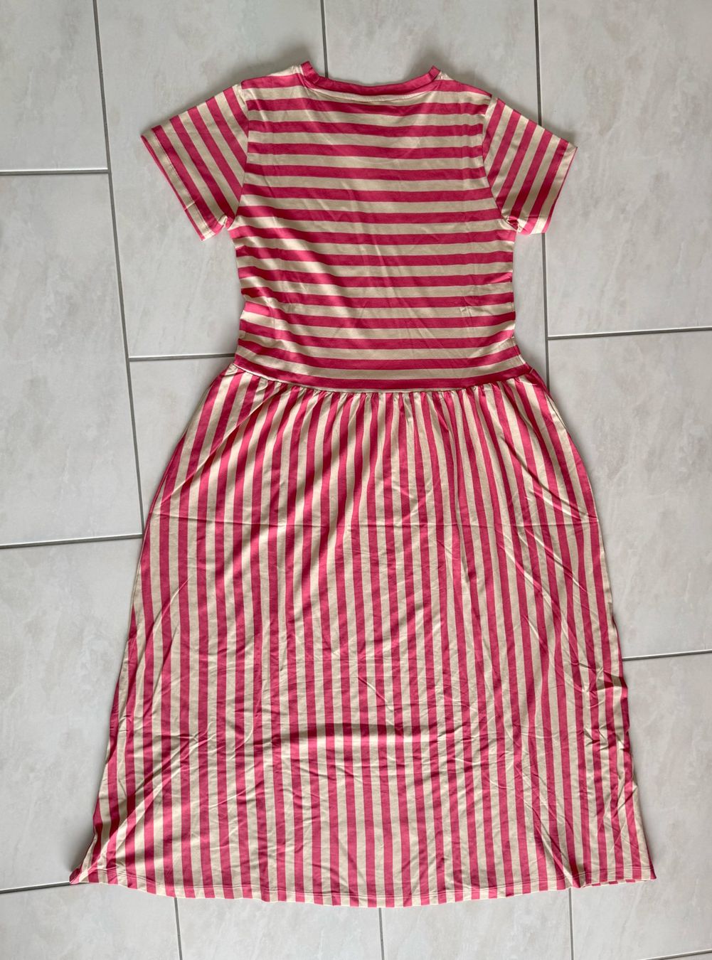 Danefae Kleider: Danefae Danebasic Kroeyer Kleid, M, Soft Cherry/Hellbeige – Neu und originalverpackt aus Engelberg von good.dog 3