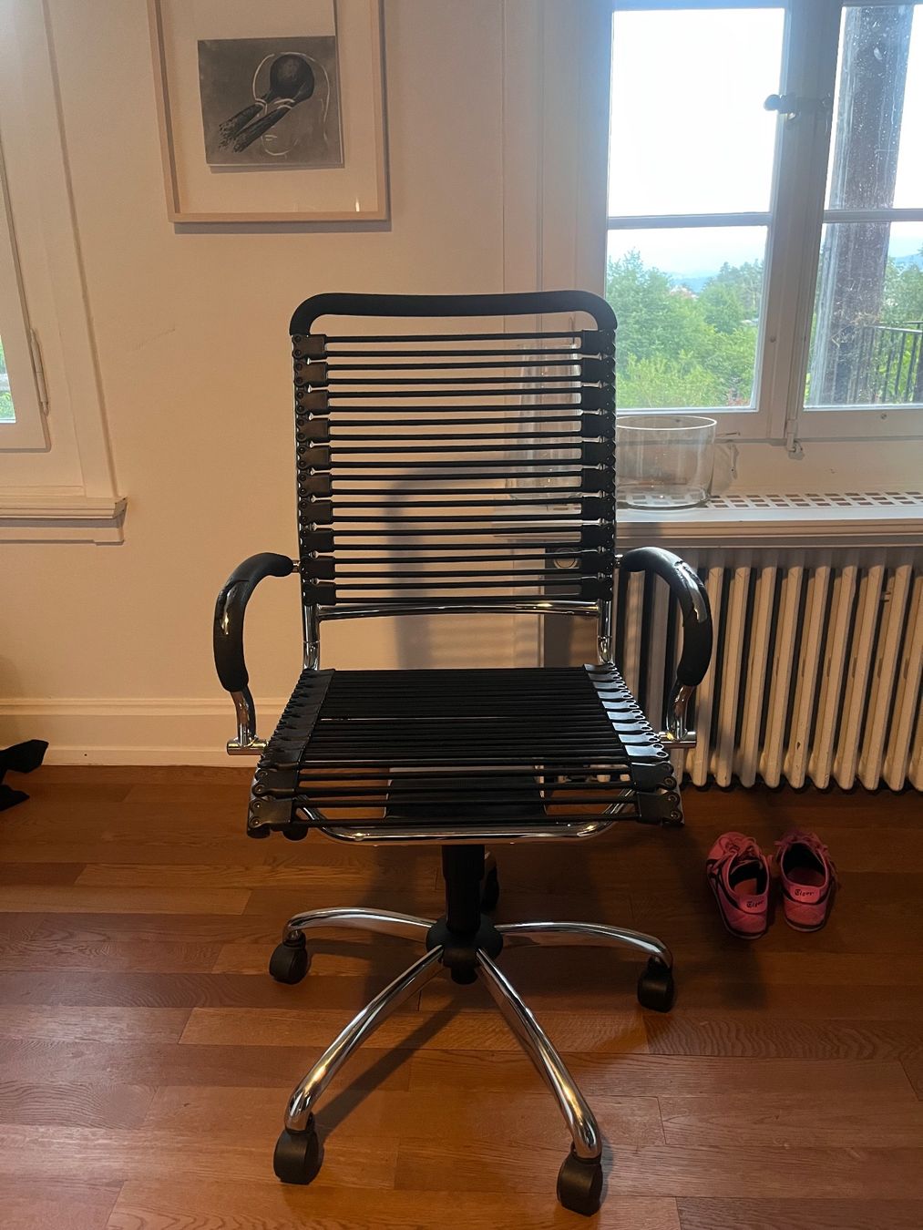 Chaises: EQ3 Bürostuhl – D'occasion à Erlenbach ZH par sch_vzb6