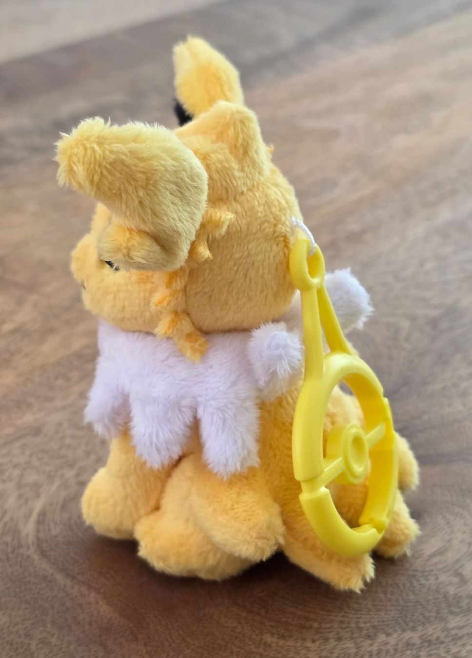 Pokémon Giocattoli: Pokemon Jolteon Plüschtier Anhänger – Nuovo (secondo la descrizione) da Rheinsulz venduto da Dred 1