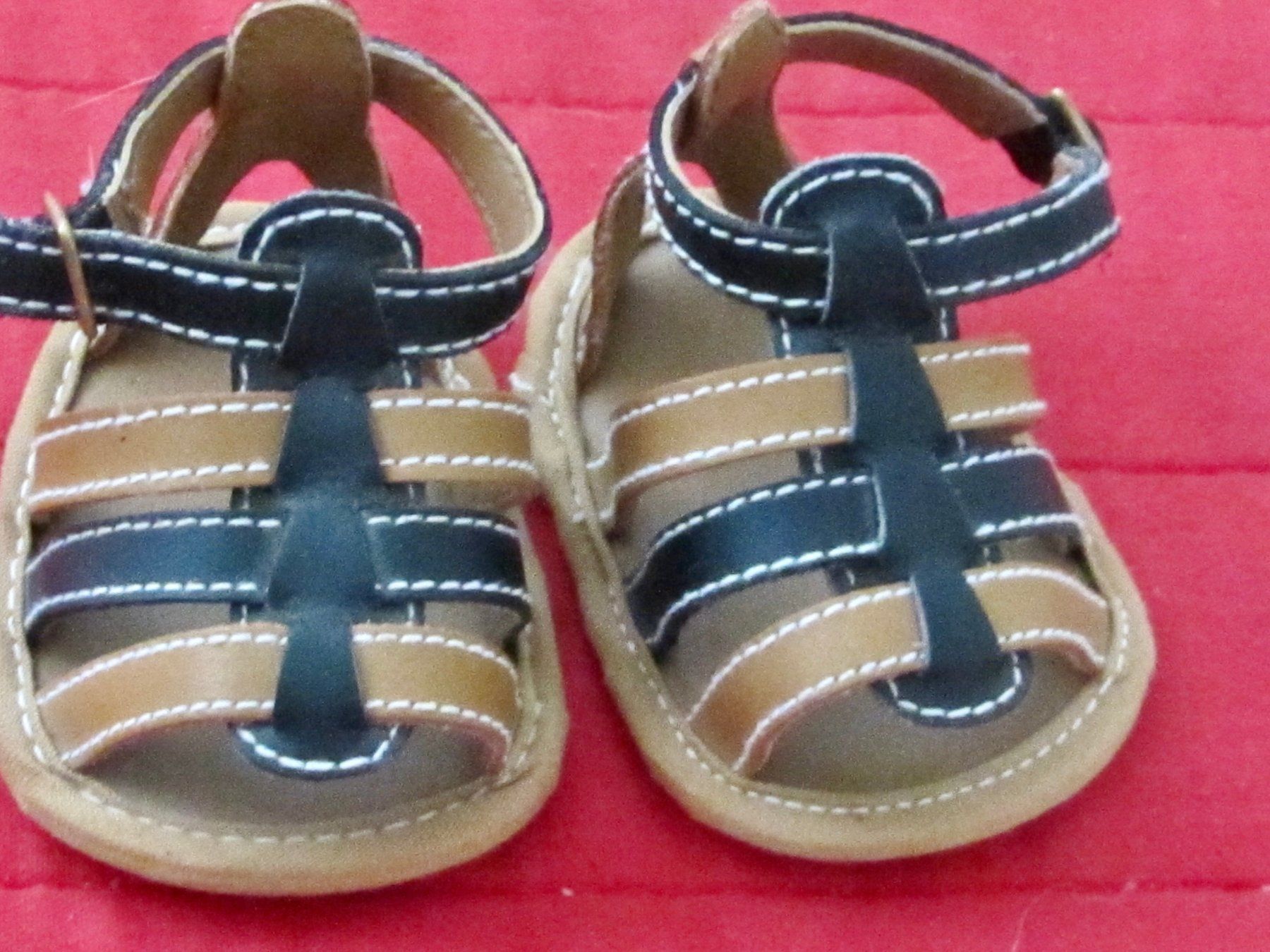 Bambole: SANDALES  POUR POUPEE – Usato da Murten venduto da Selliot