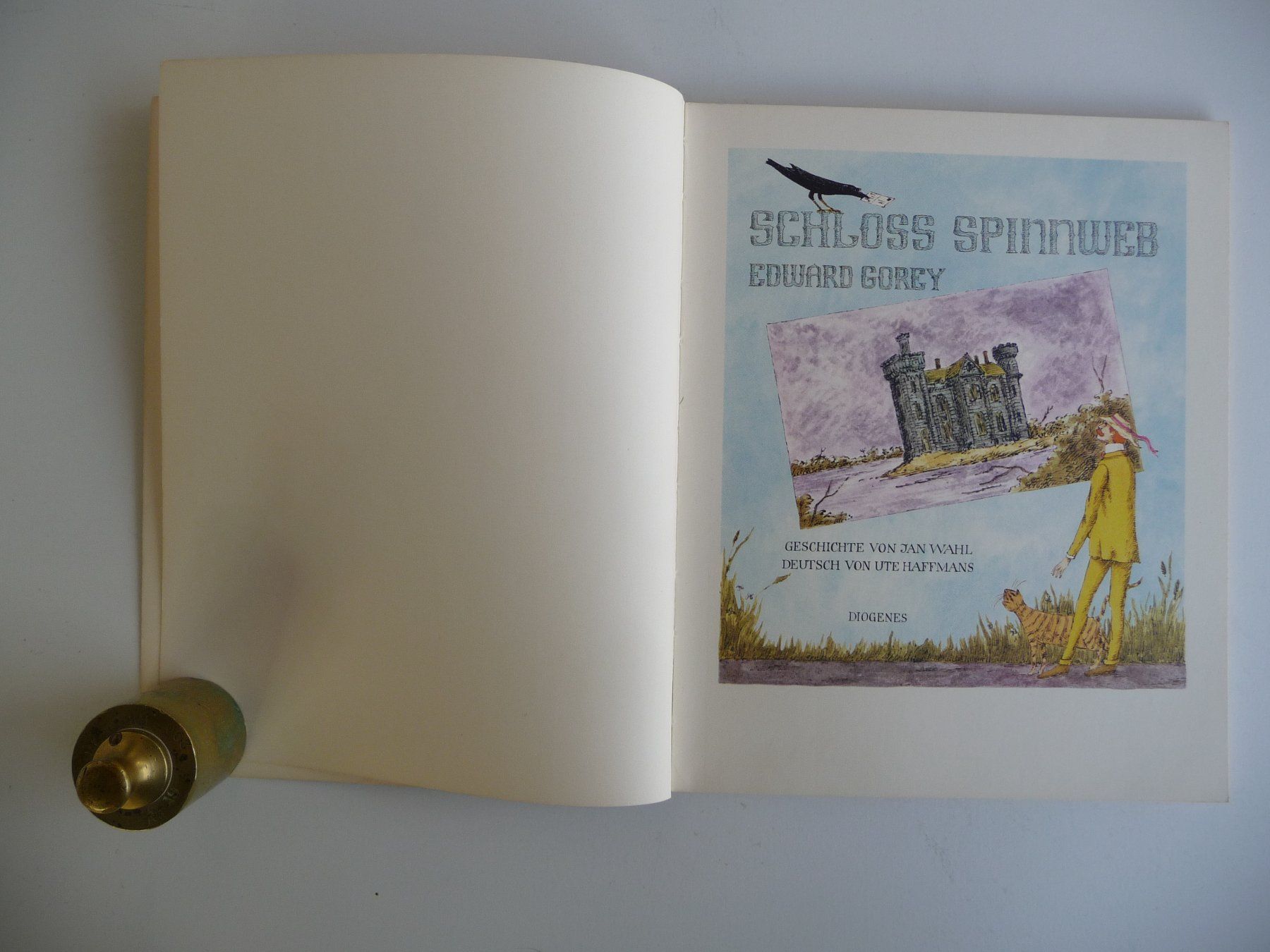 Libri: EDWARD GOREY- SCHLOSS SPINNWEB, ANTIKES KINDERBUCH – Usato da Aesch BL venduto da Imoonlight 1