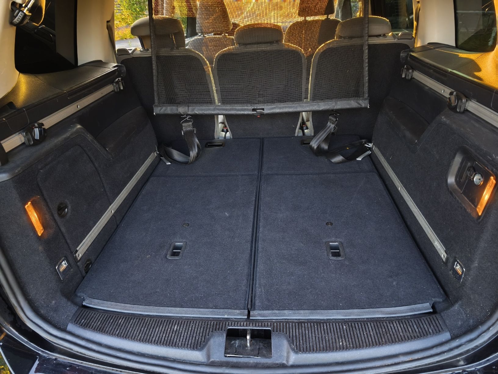 Seat Autos: Seat Alhambra 2.0 TDI – D'occasion à Uznach par Carlsson80 3