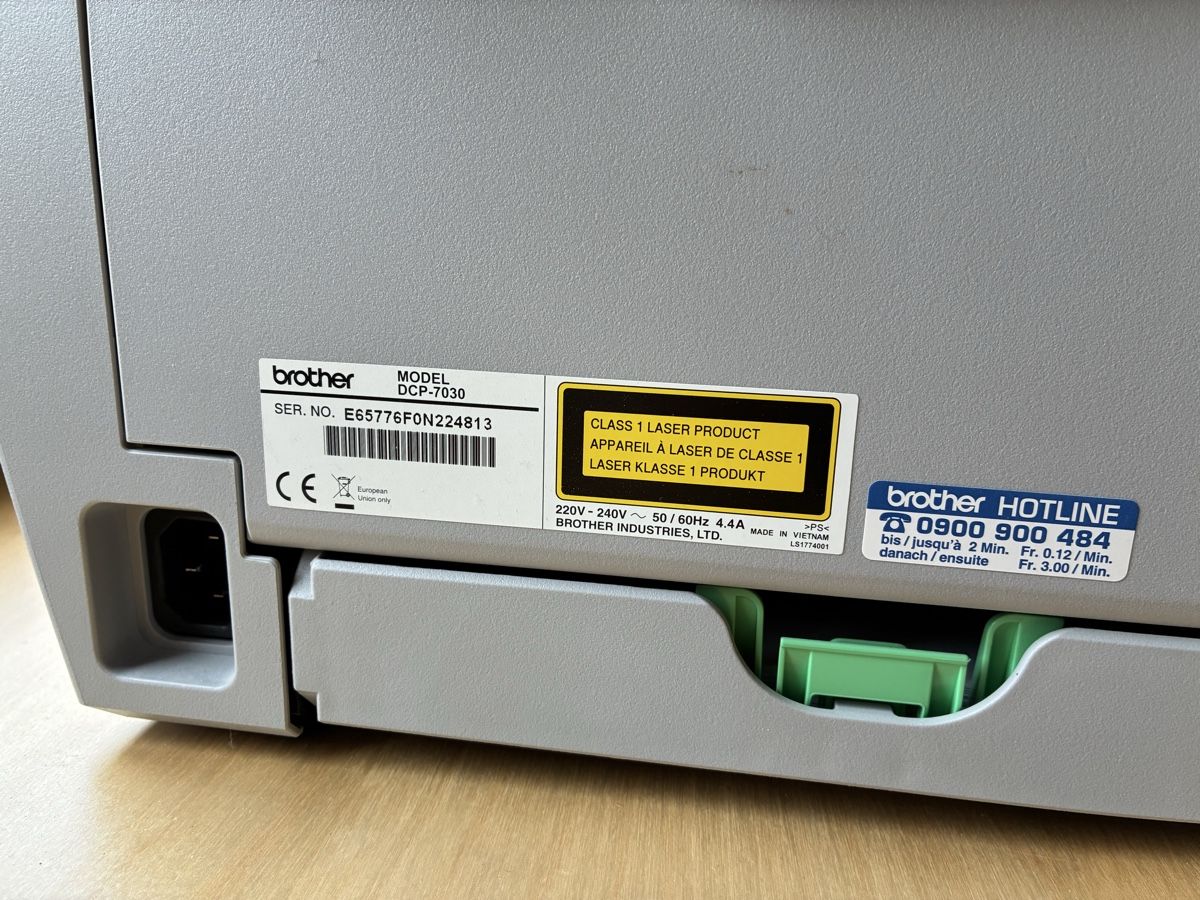 Brother Drucker: Multifunktionsdrucker Brother DCP-7030 Laserdrucker grau – Gebraucht aus Wallisellen von G000ze 2