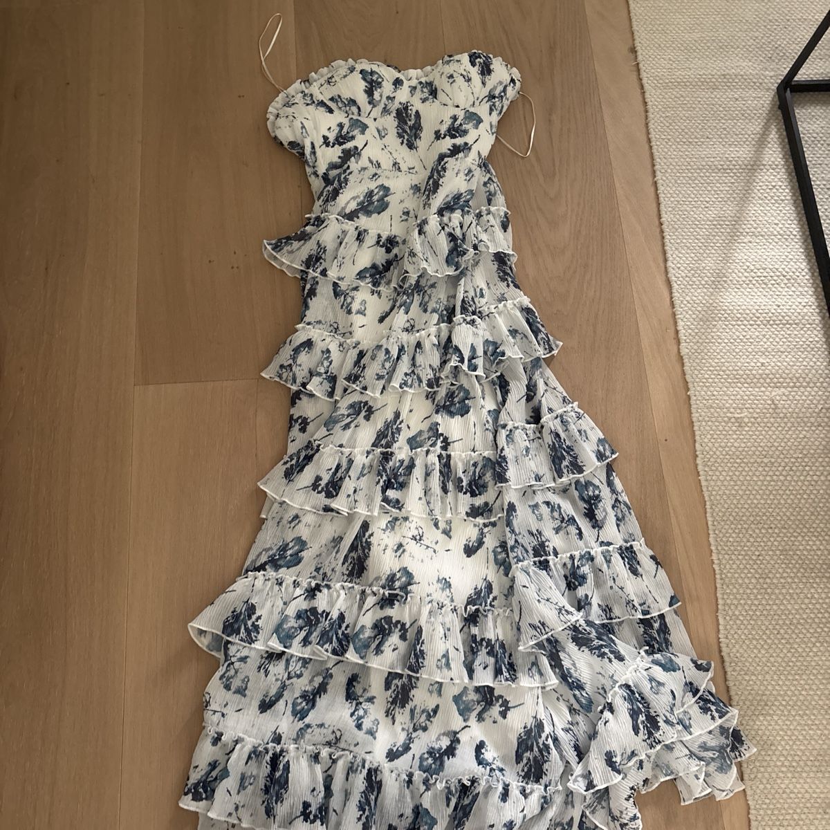 Vestiti: ALB Blumen Kleid Maxi – Usato da Zürich venduto da Summy97 2
