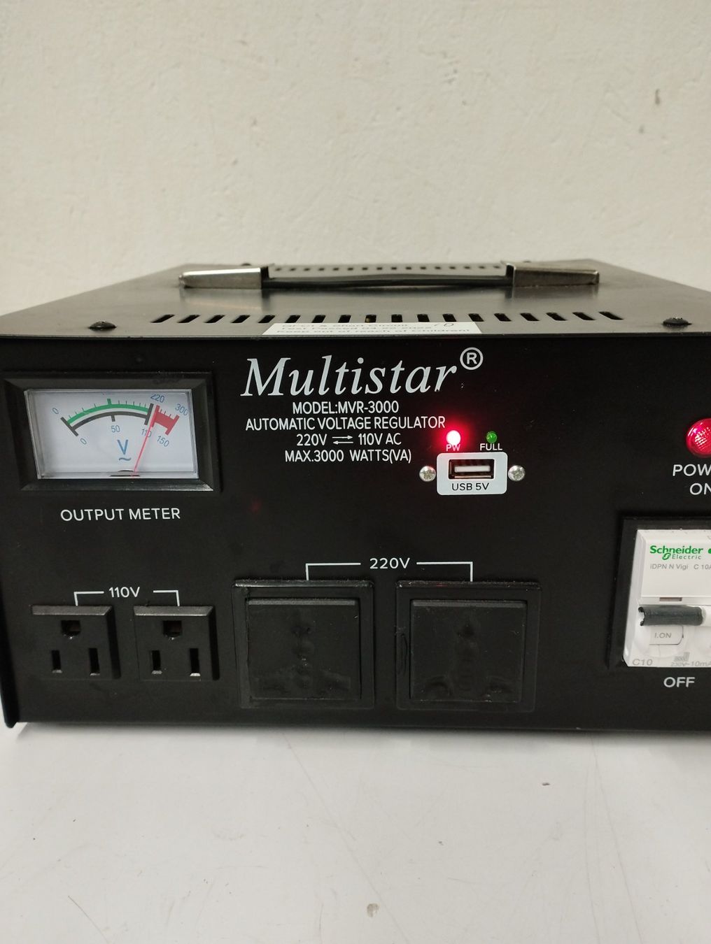 Alimentazione elettrica: 1 Stk. Automatic Voltage Regulator MVR - 3000 220 V /110V – Usato da Schupfart venduto da philippb06 1