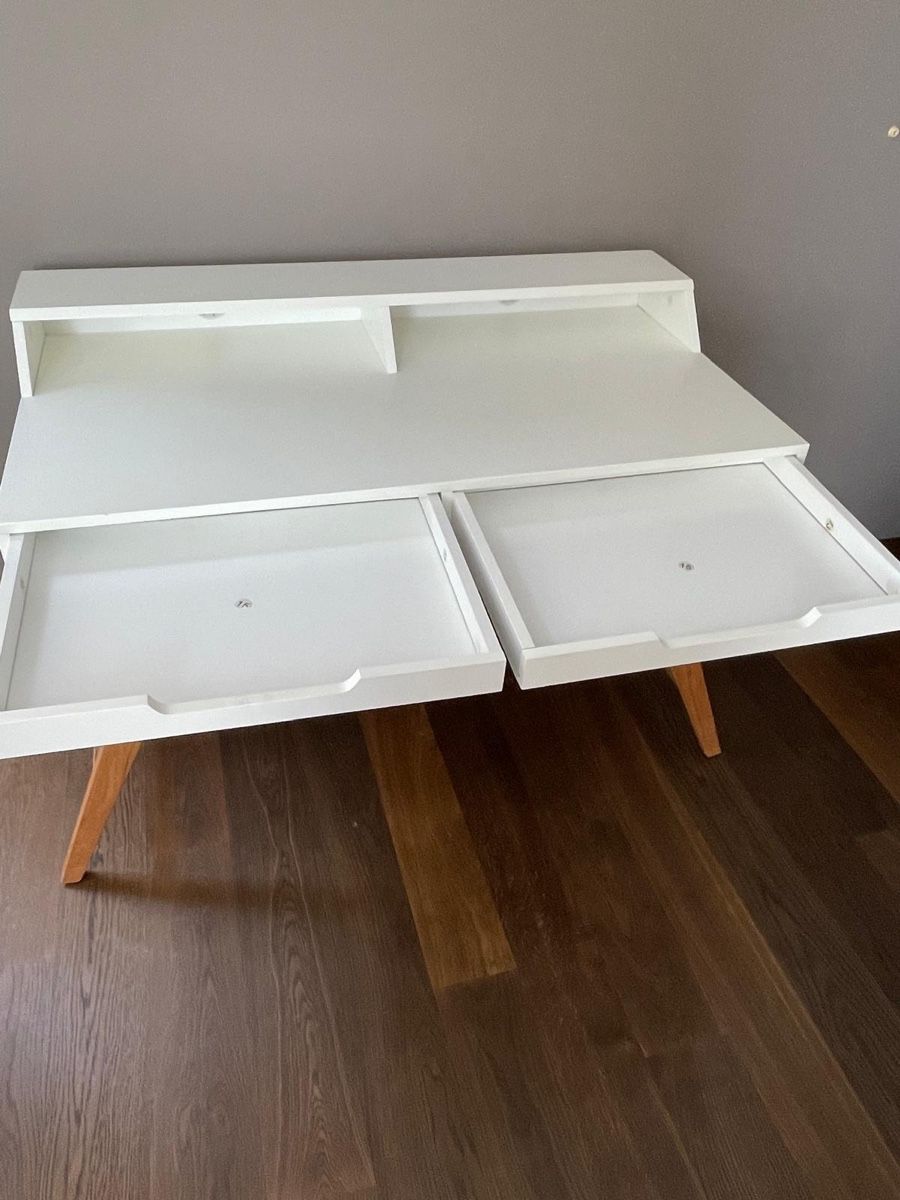 Scrivanie: Bürotisch – Usato da Uetikon am See venduto da lau_5jpz 2