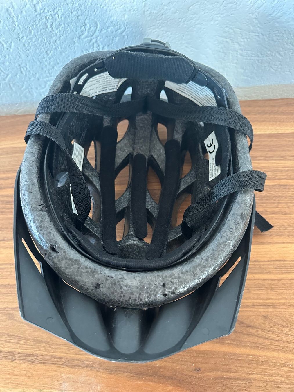 Crosswave Caschi: Casque vélo adolescent – Usato da La Chaux-de-Fonds venduto da brutus586 3
