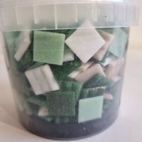 1 Kg Rayher Mosaicsteine ca. 325 Stk 2x2cm grün weiss beige