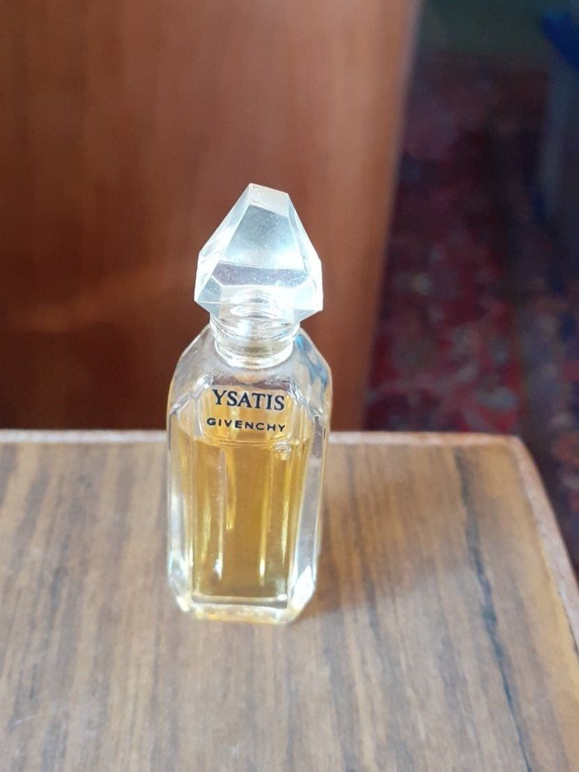 Givenchy Profumi & Eau de Toilette: Parfum Miniatur Givenchy – Usato da Mörschwil venduto da wunderkiste44 2