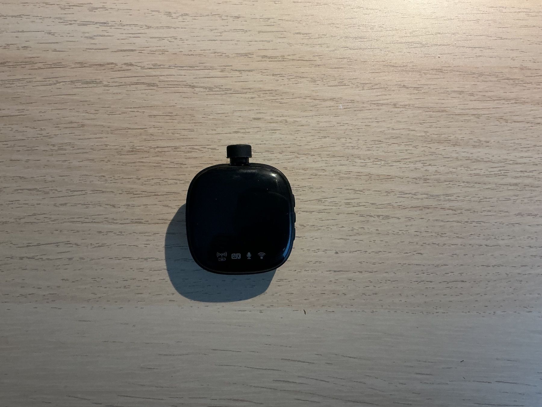 Microfoni: R8 Wireless Lavalier Microphone – Nuovo (secondo la descrizione) da Ebikon venduto da ann_fkf9 2