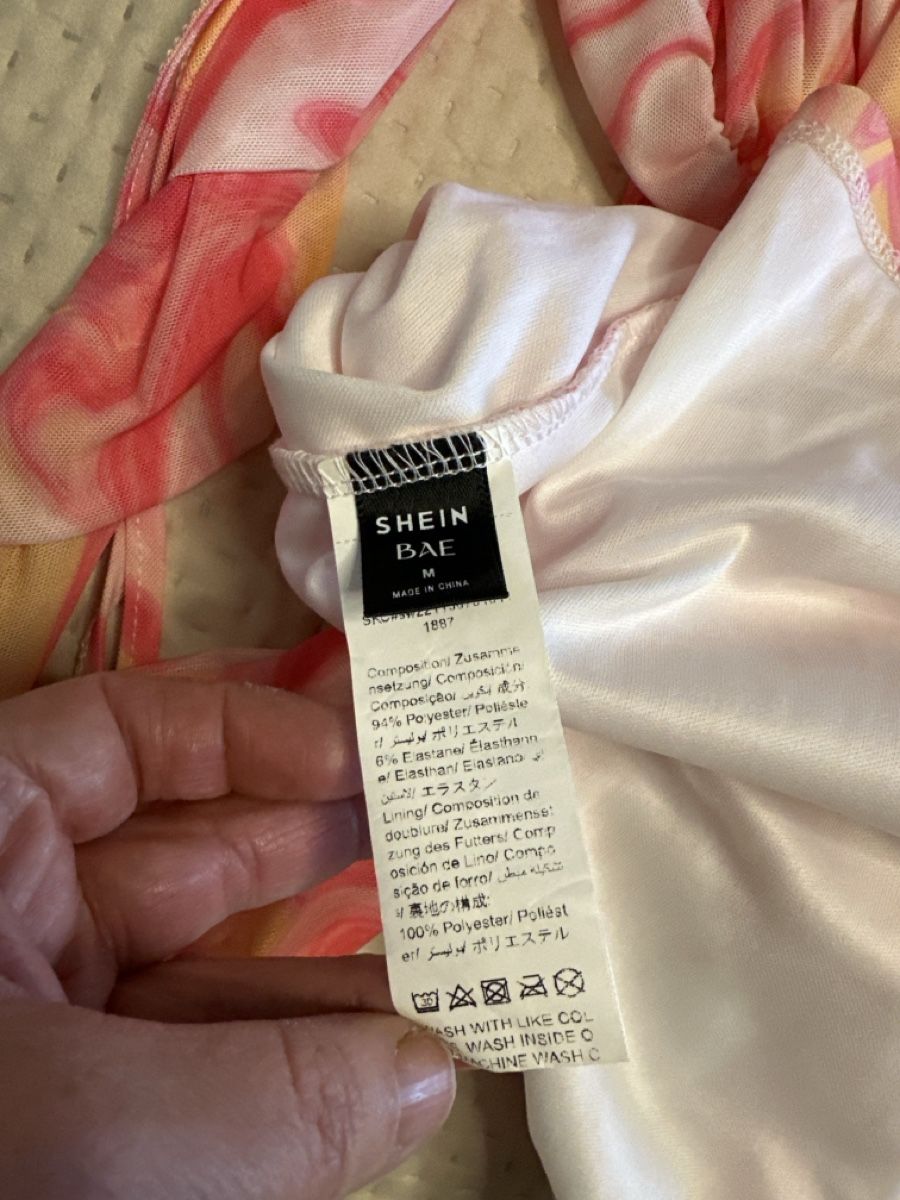 Kleider: Kleid Gr M  – Gebraucht aus Volketswil von Sina008 6