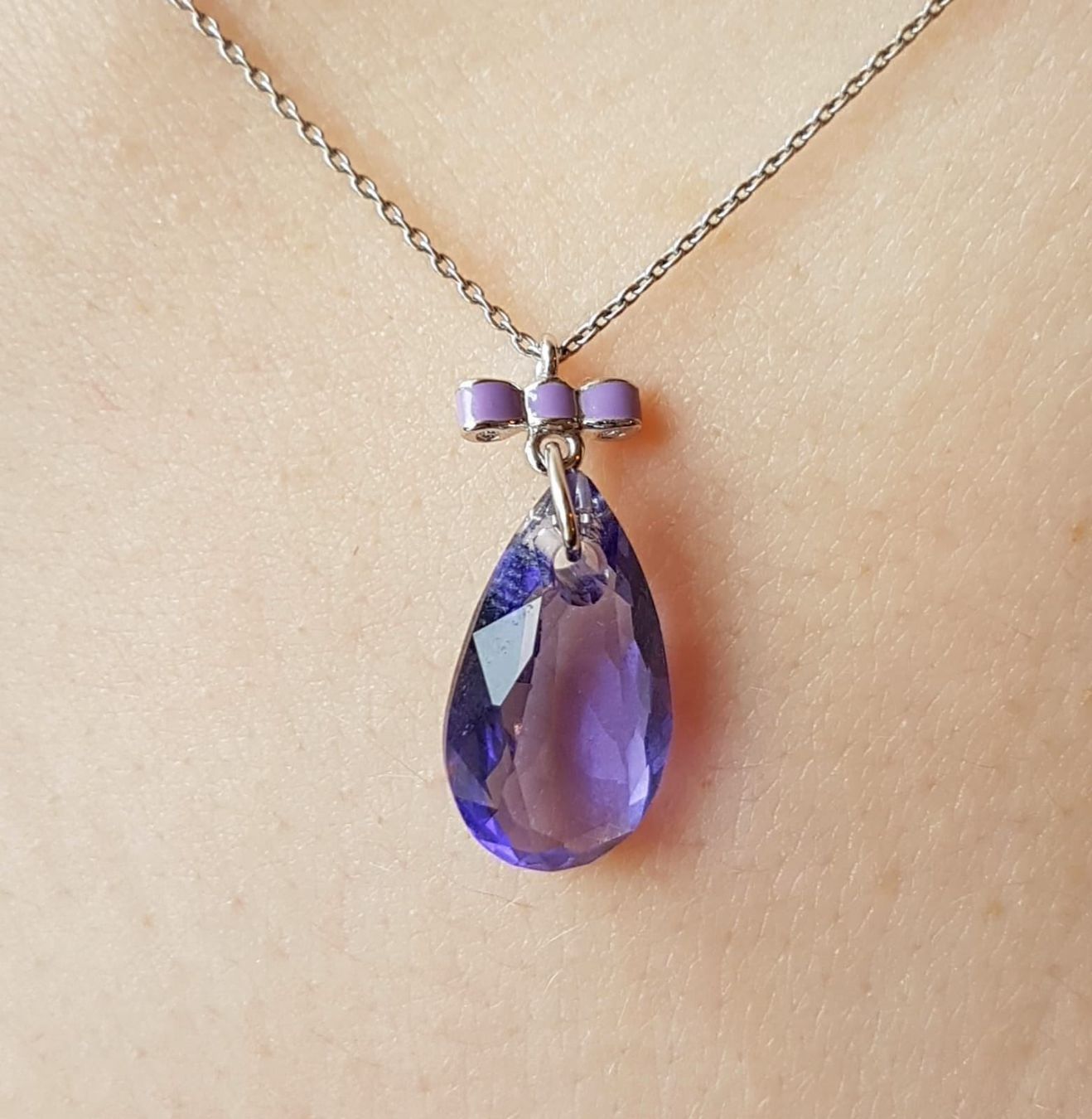 Swarovski Catenine: Collier SWAROVSKI en argent 925 – Nuovo e nell'imballaggio originale da Veyrier venduto da Leilazizou