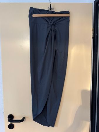 Skims swim skirt S