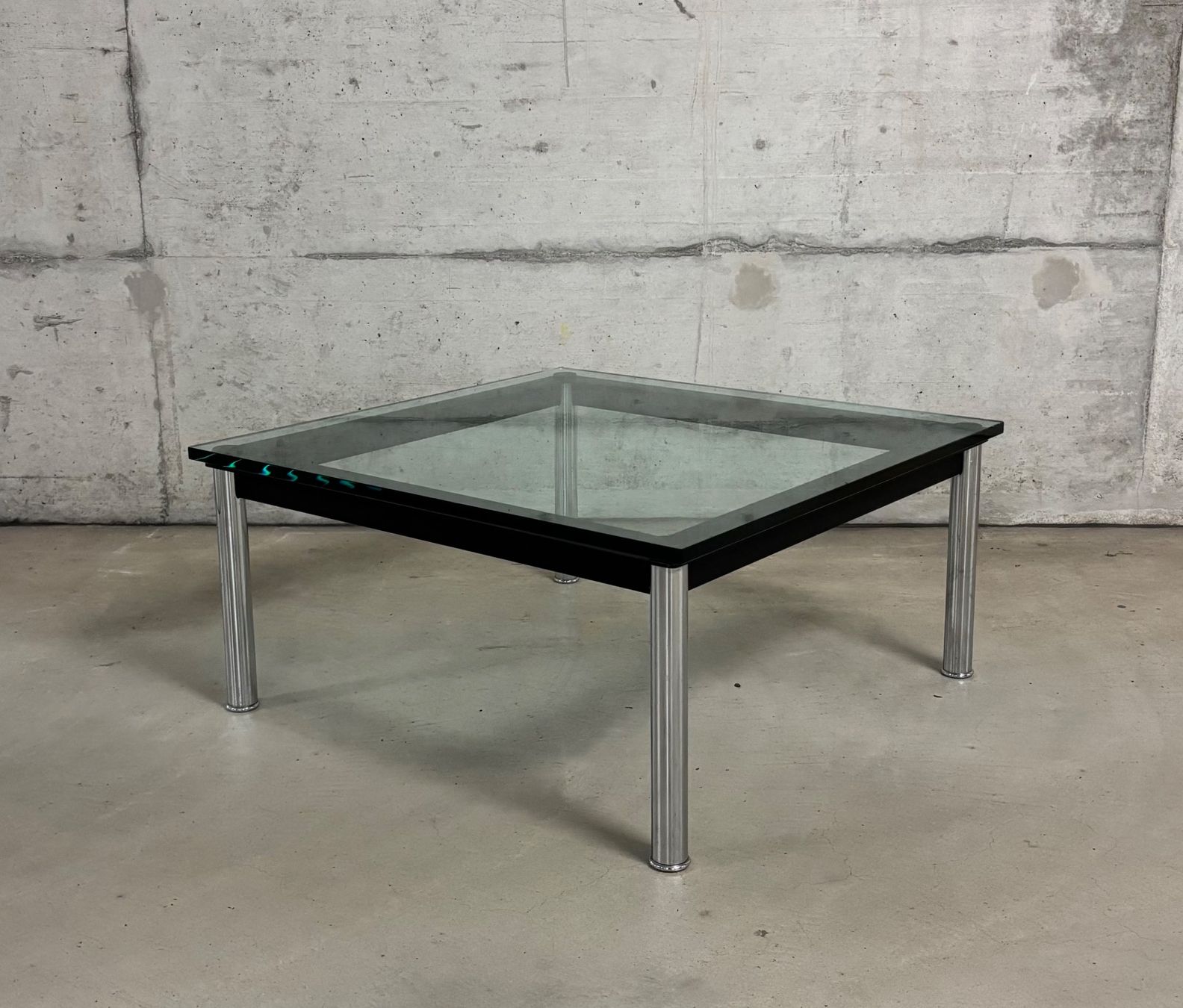 Cassina Tische: couchtisch lc10-p . le corbusier . cassina – Gebraucht aus Basel von Rmo4000 3