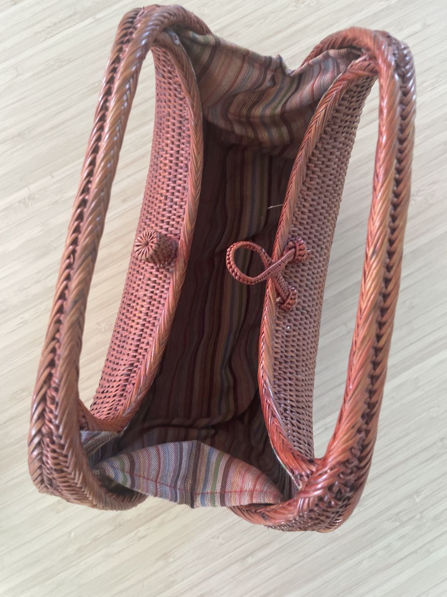 Taschen für Damen: Wicker handbag with cloth lining – Gebraucht aus Zürich von muz_5h6k 1