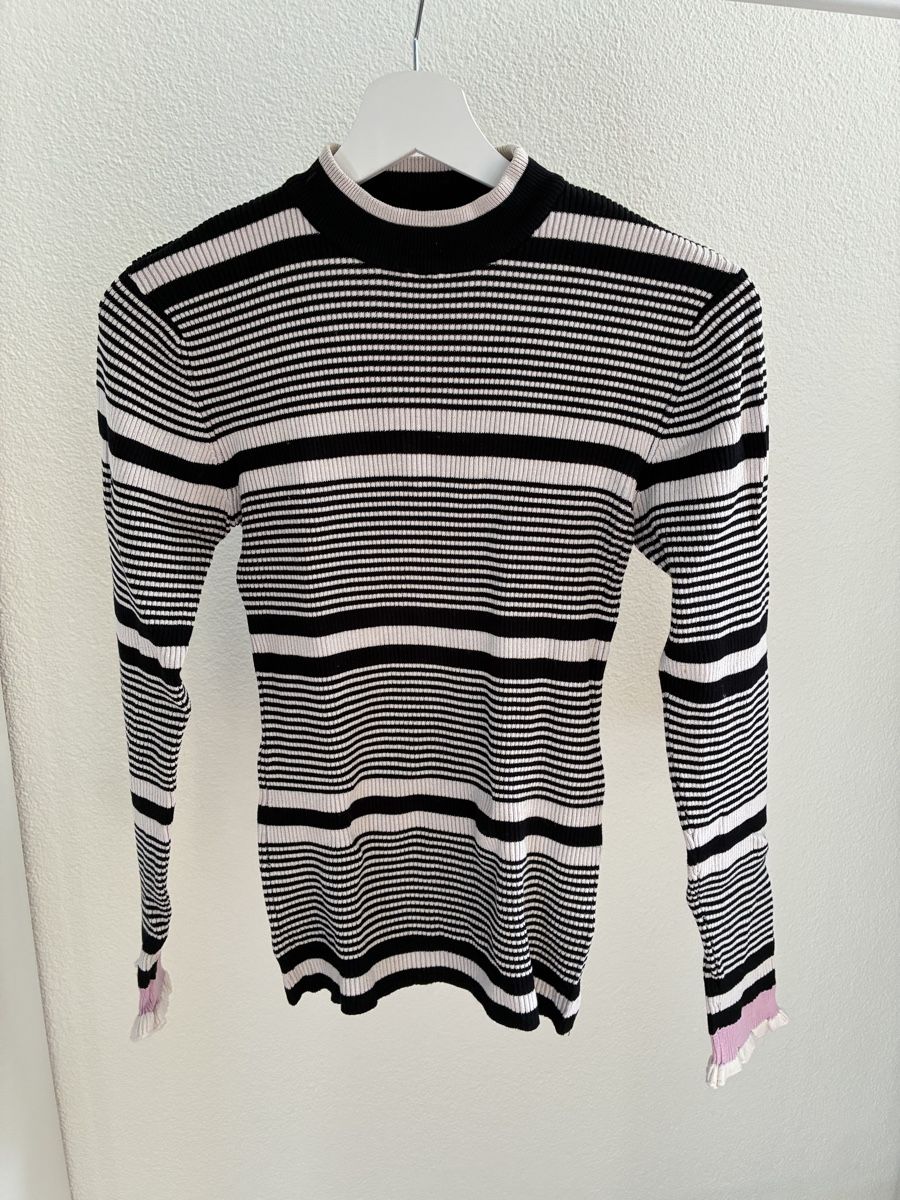 Maglioni & Felpe: Pull rayé noir et blanc taille M bon état – Usato da Zürich venduto da bia_m6bq