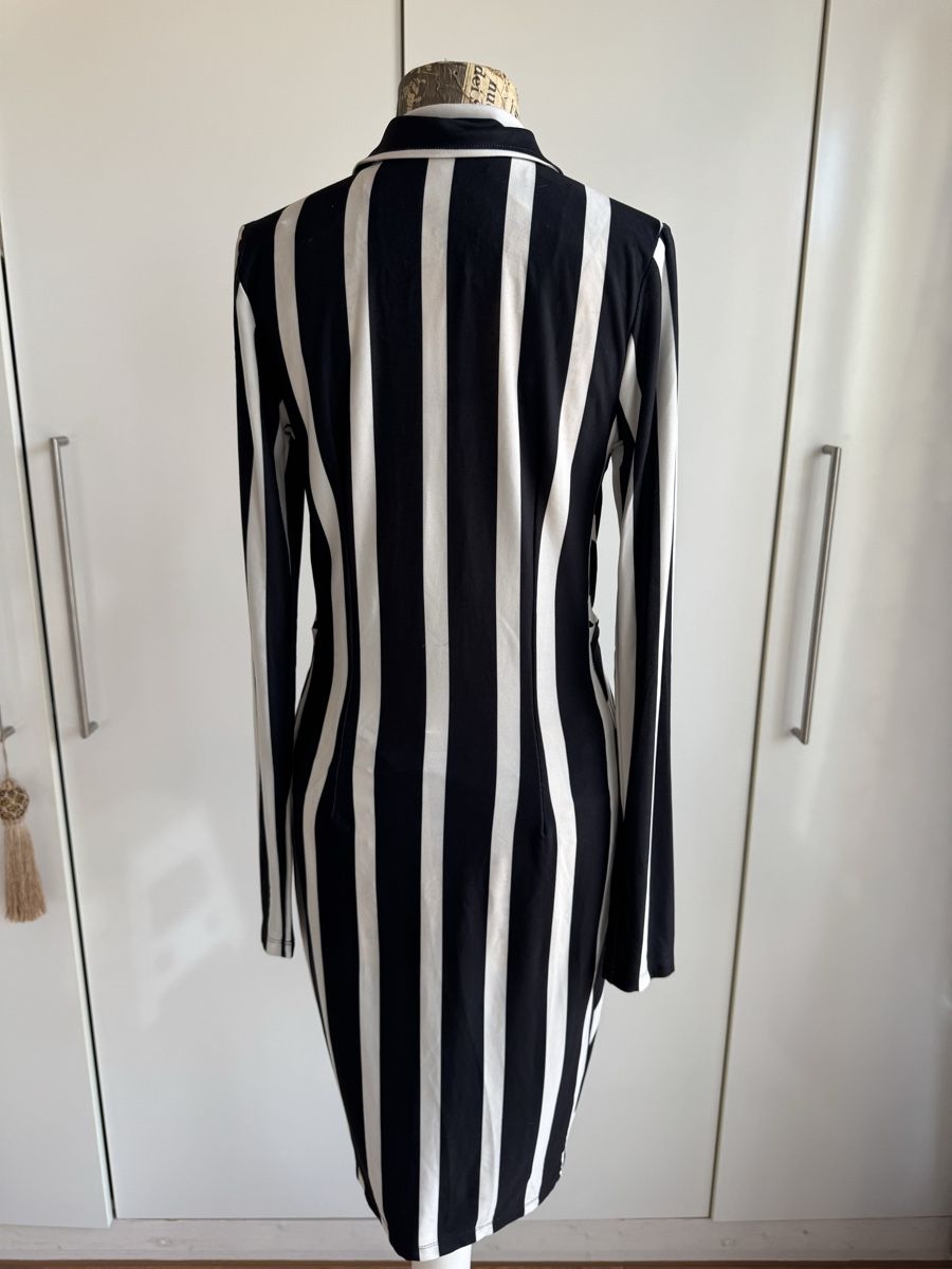 Kleider: Kleid – Gebraucht aus Rotkreuz von Mini_mela33 2