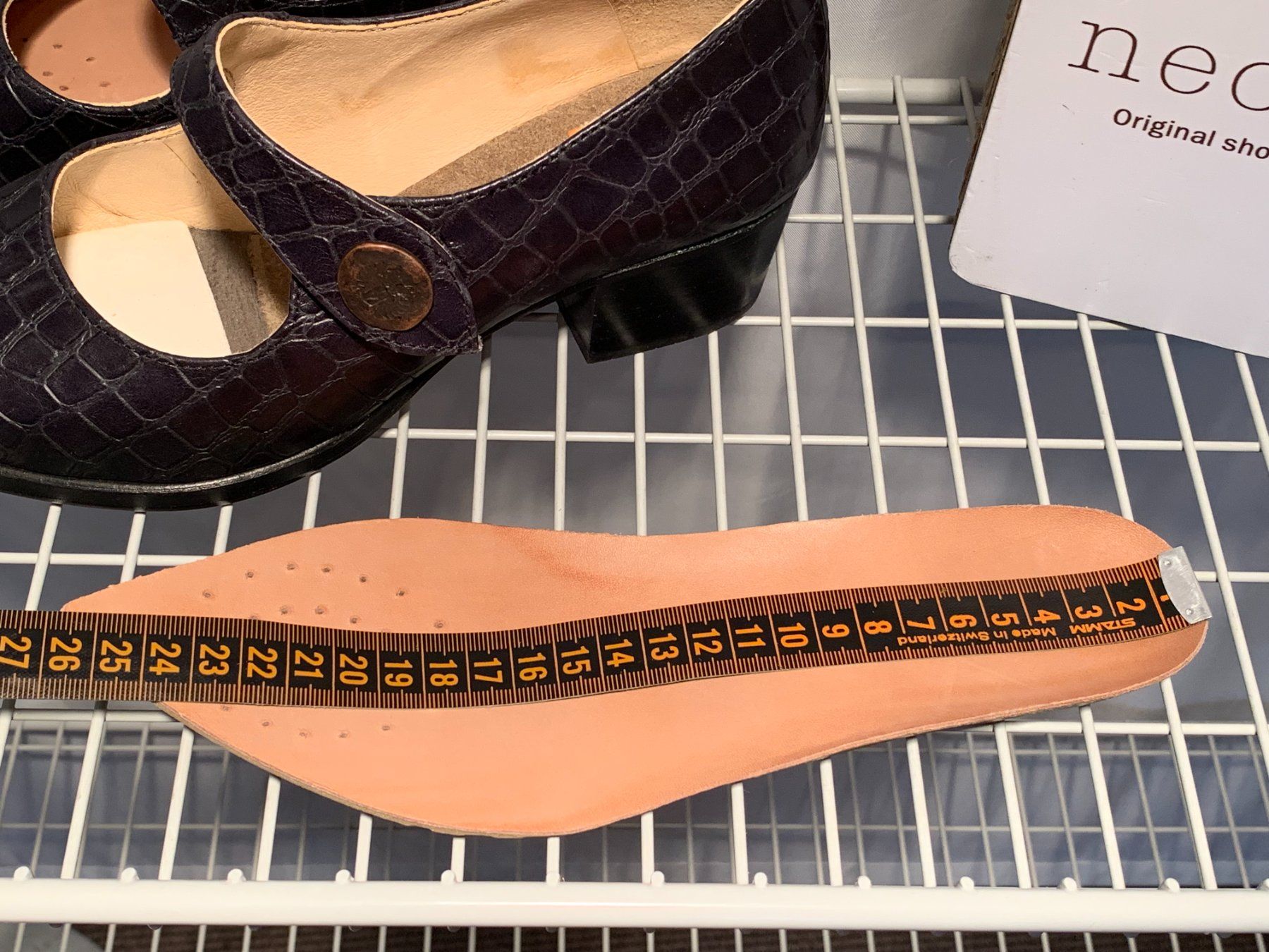 Neosens Scarpe da donna: Neosens Pointer 3200 fantasy black Gr.37 – Nuovo (secondo la descrizione) da Zürich venduto da finsti 5