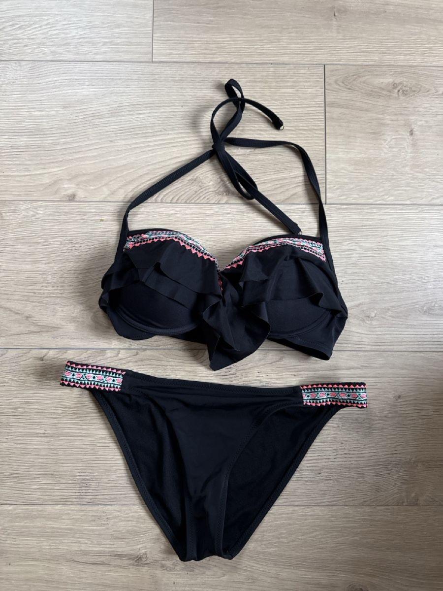 Costumi da bagno & Bikini: Maillot de bain / Bikini 36 – Usato da Belmont-Lausanne venduto da Michelle_Srdr_