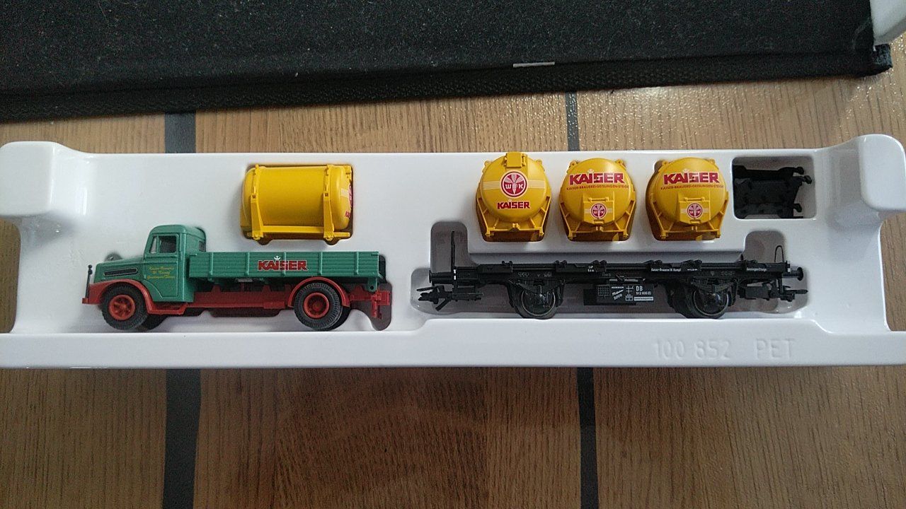 Märklin Modellini di ferrovie: Museumswagen 2004/2005/2006/2007/2008 – Nuovo (secondo la descrizione) da Uster venduto da Regenwurm61 5