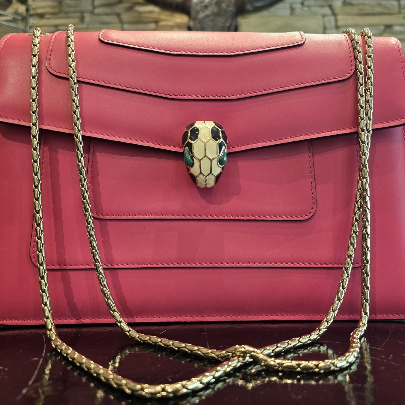 Bulgari Borse da donna: BVLGARI Serpenti Forever Schultertasche – Nuovo (secondo la descrizione) da Unterägeri venduto da Altgoldverkauf 9