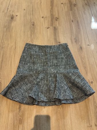 Rock SET grau Melange Volant Grösse 36 guter Zustand