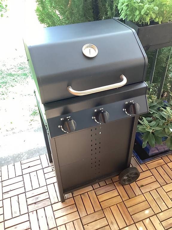 Griglie: Gasgrill mit Abdeckung – Nuovo e nell'imballaggio originale da Frauenkappelen venduto da asc_g99d 2