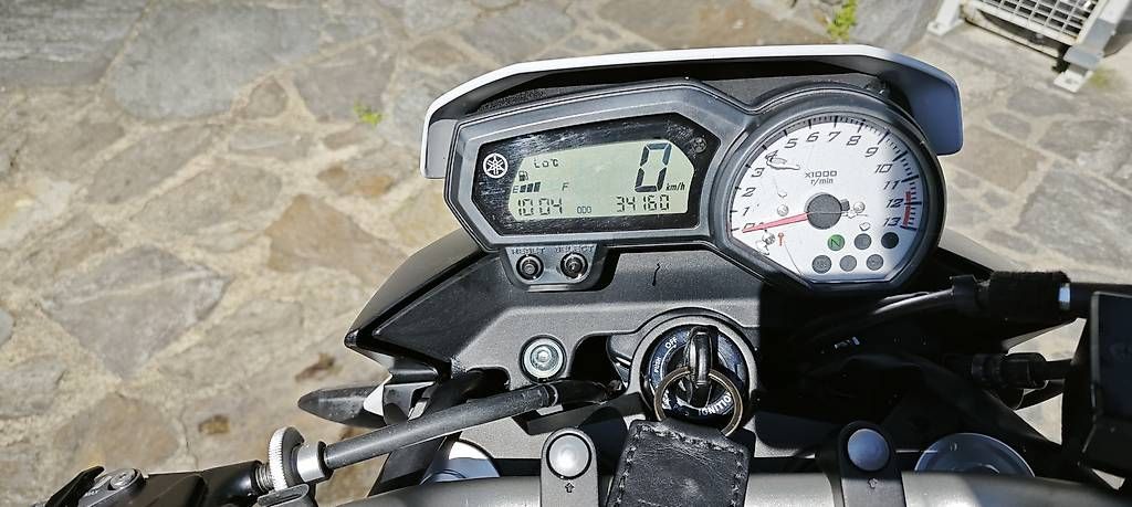 Yamaha Strada: Yamaha FZ8 – Usato da Mezzovico venduto da Nickk11 4
