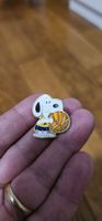 Pin's Vintage Snoopy Basket-Ball - Aviva Peanuts 70s/80s