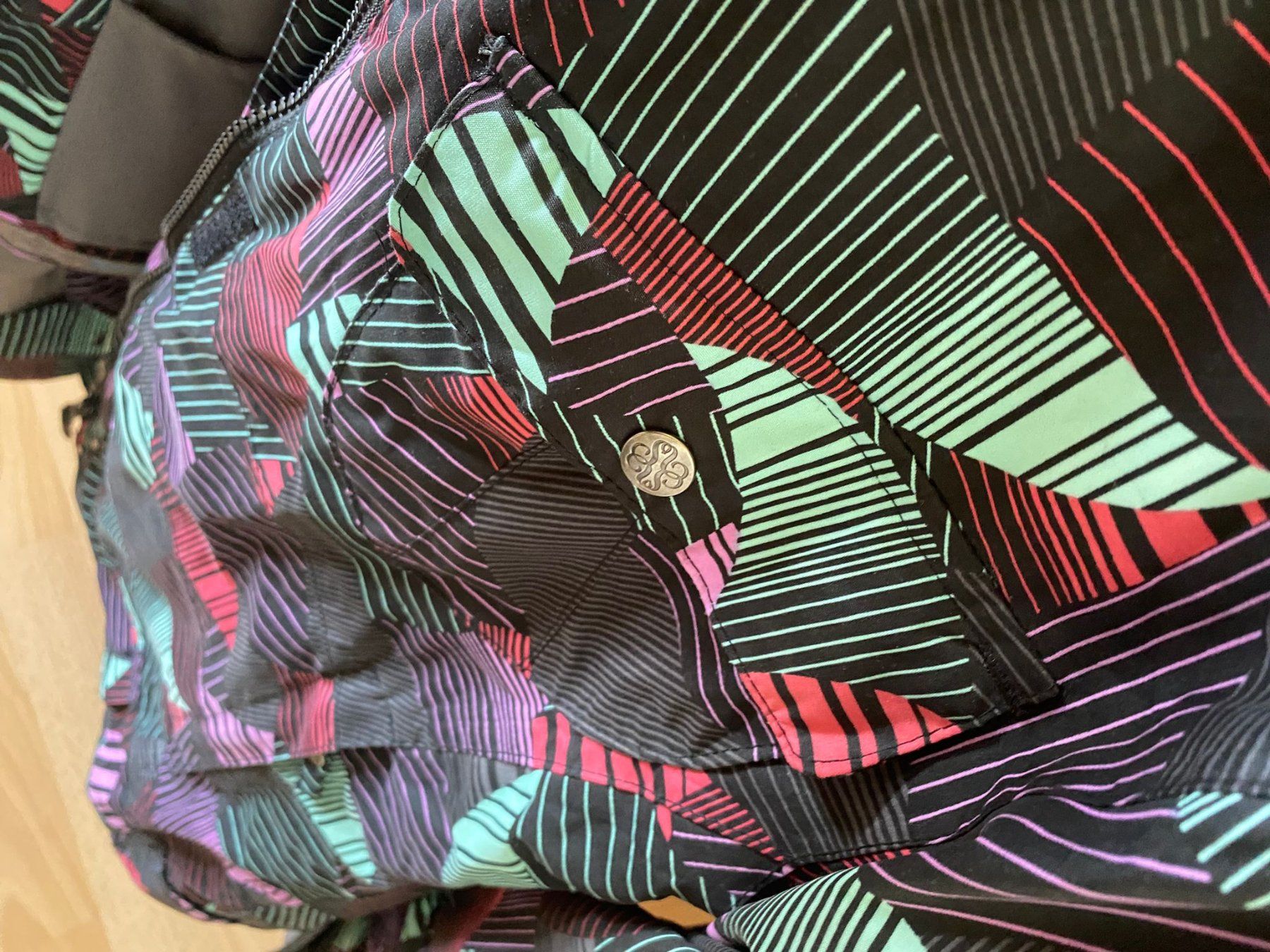 Jacken: Powerzone Winterjacke, Grösse M, bunt gemustert – Gebraucht aus Zürich von Ma_Go 3