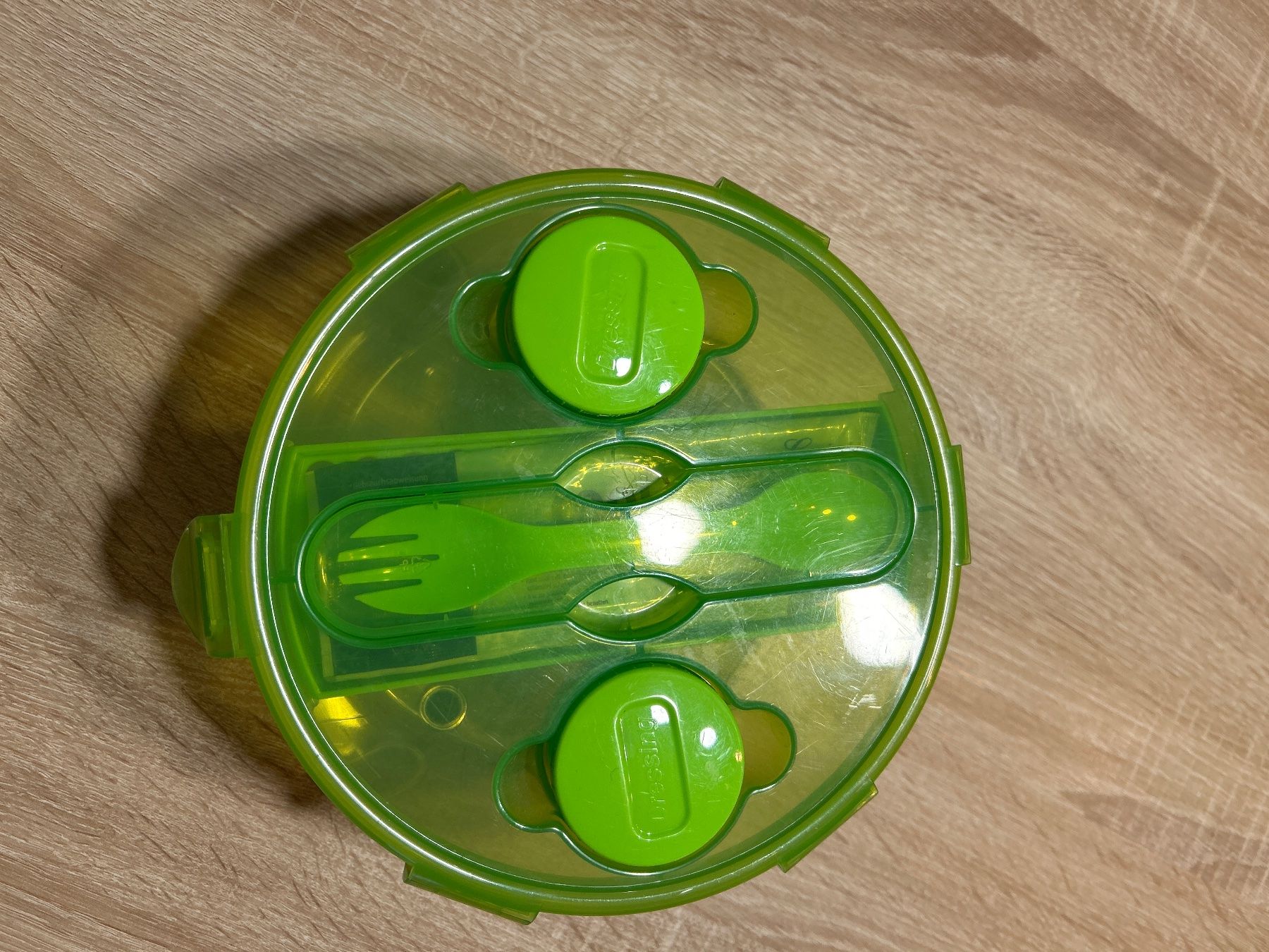 Ciotole: Salat-Schüssel / Picknick-Dose mit Besteck + 2 Döschen – Nuovo (secondo la descrizione) da Brunnen venduto da Nala2929