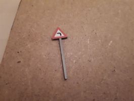 Linkskurve Schild H0