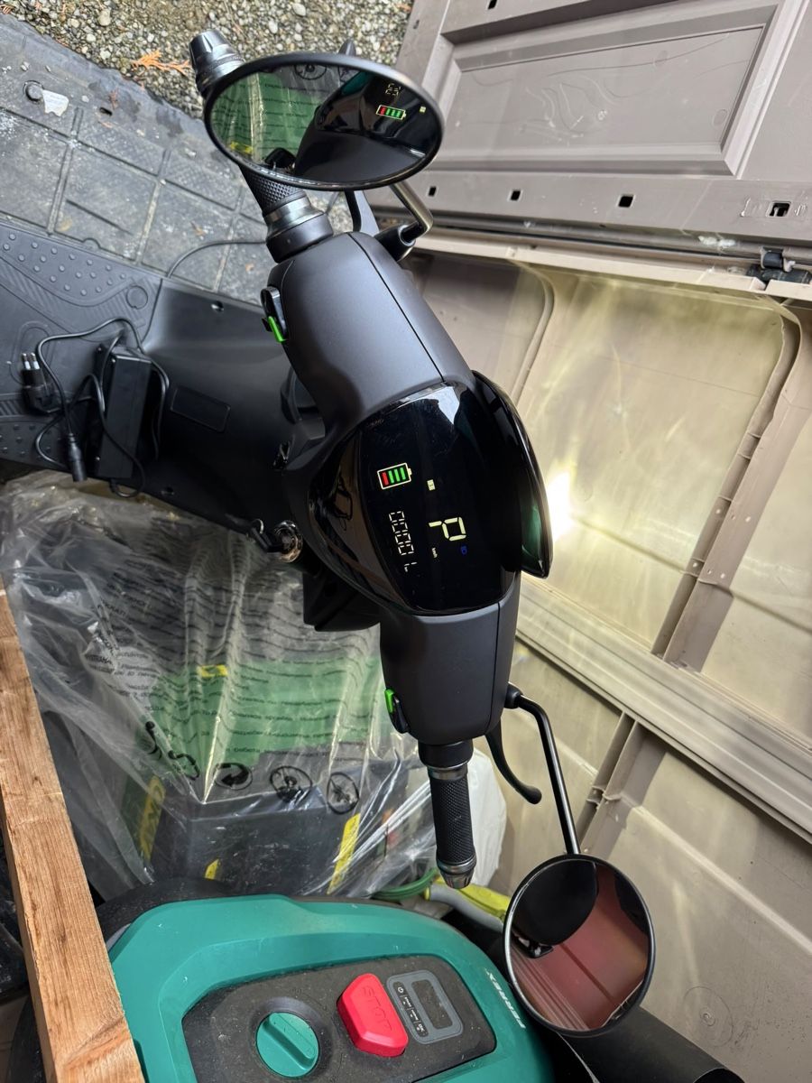 Scooter: eFlux Lite Six Pro E-Scooter 1000 W  Neuwertig – Nuovo (secondo la descrizione) da Wolfwil venduto da son_scl2 4