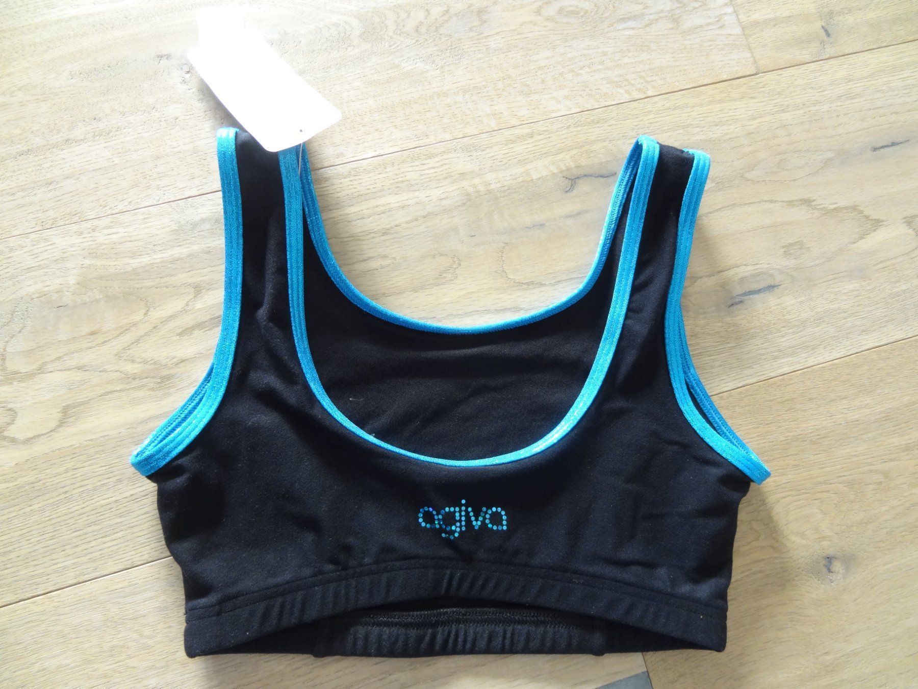 Top: Sport Top Gym Gr. 38 – Nuovo (secondo la descrizione) da Egliswil venduto da Elaja 1