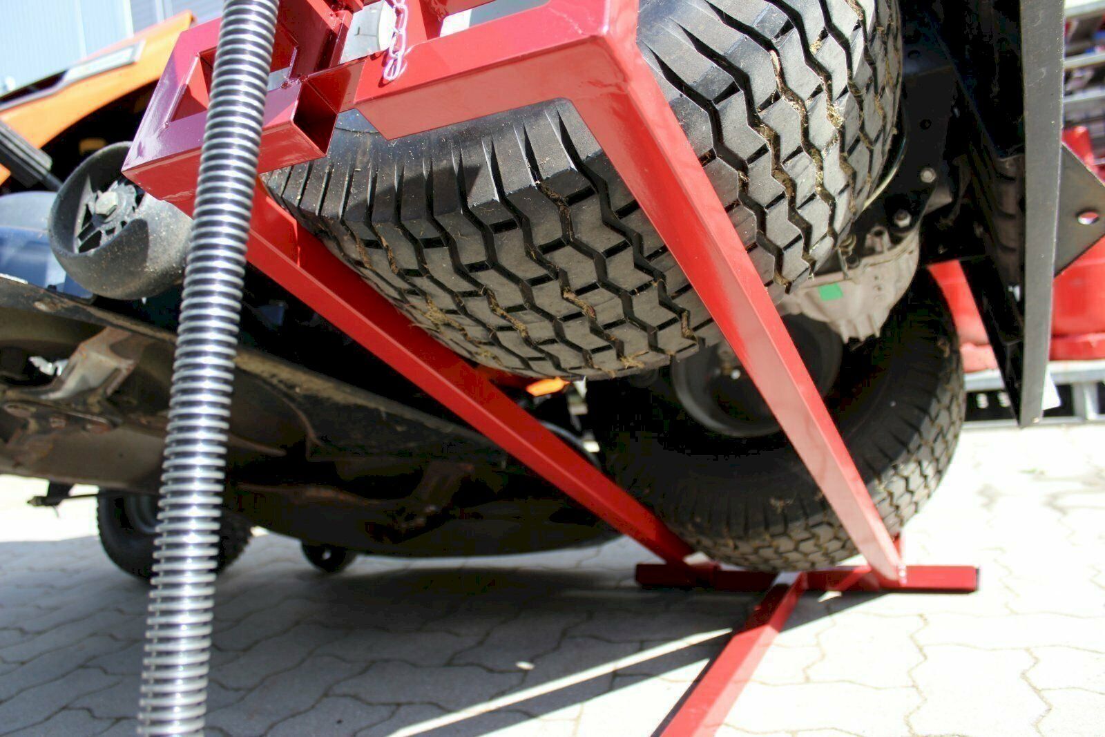 Tous les outils: Baumarktplus Rasentraktor Heber 400kg – Neuf avec emballage d'origine à Bottighofen par zaap 3