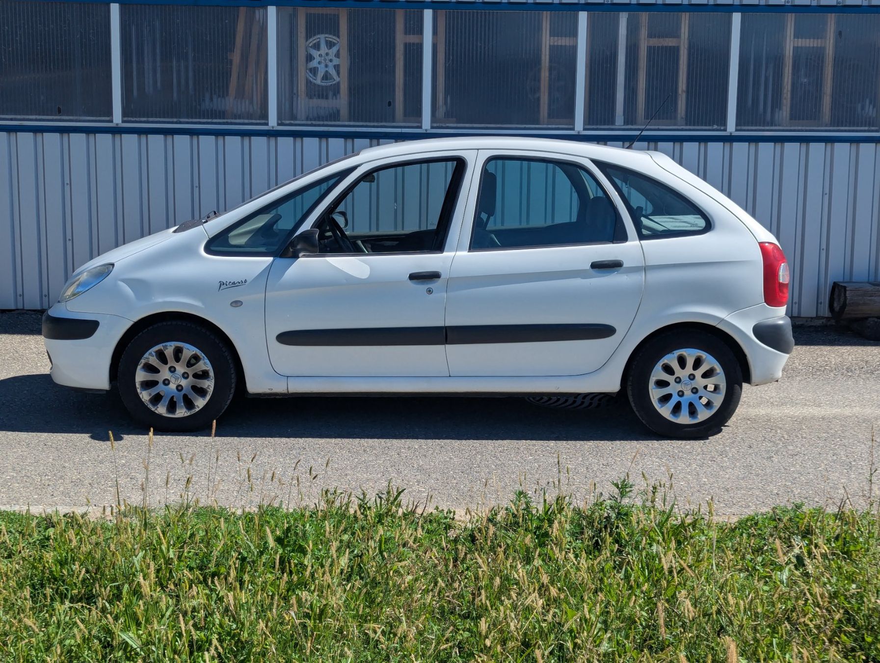 Citroën Automobili: Citroen Picasso 1.8 16v – Usato da Aarberg venduto da KreuzFahrzeugcenter 1