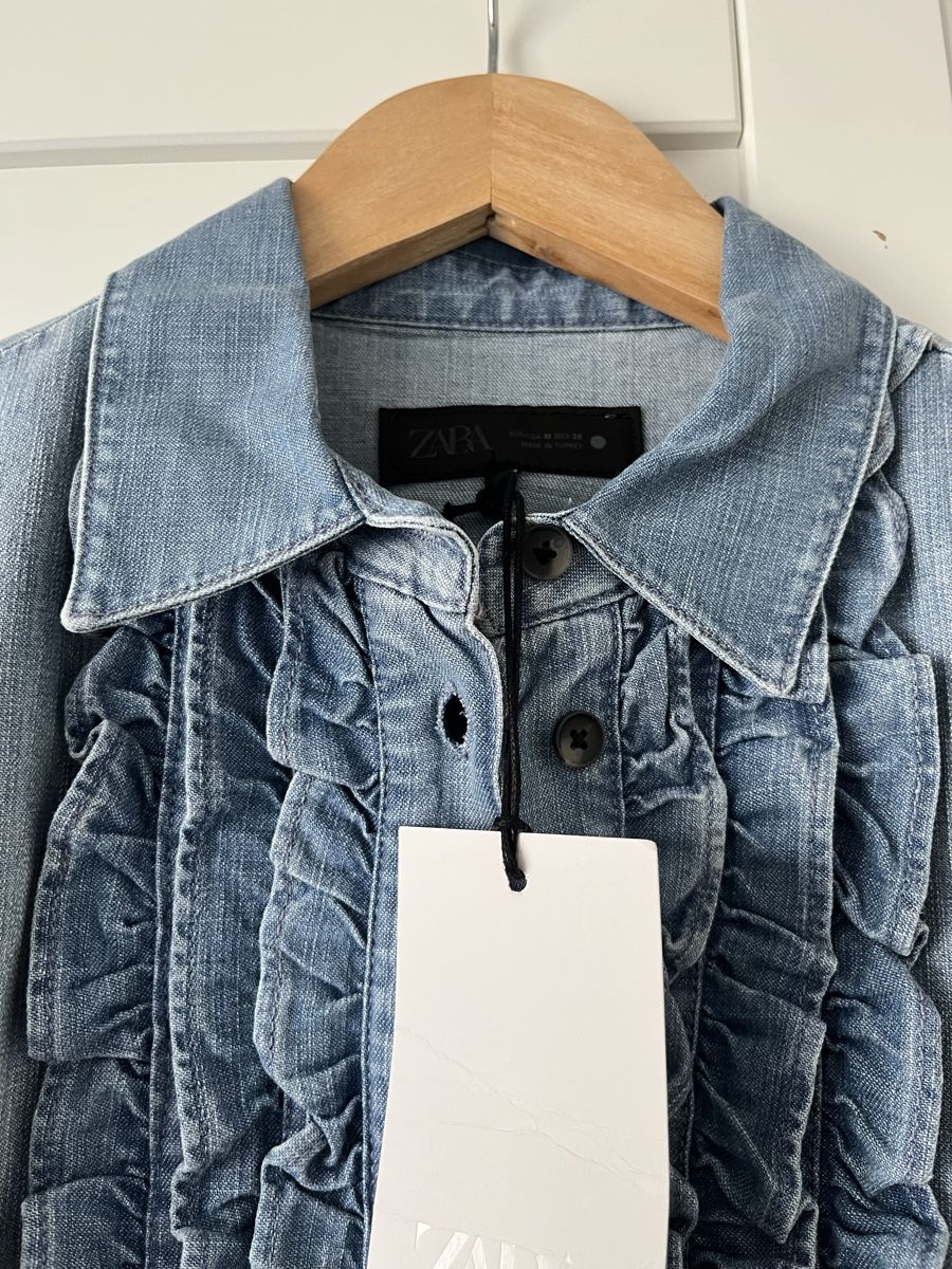 Zara Camicette: Jeanshemd mit Kragenmuster – Nuovo e nell'imballaggio originale da Allschwil venduto da eyl_bb8q 1