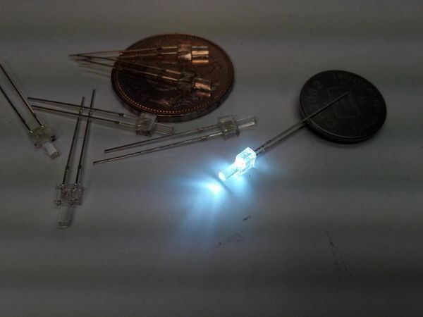Componenti elettronici: Tower-LED 20 Stk. kaltweiss – Nuovo (secondo la descrizione) da Luzern venduto da Salefactory 1