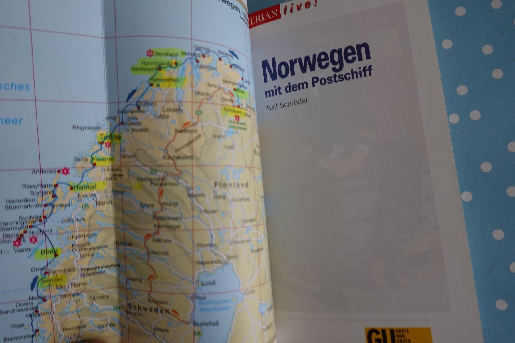 Libri: handlicher Reiseführer Norwegen mit Postschiff - Hurtigruten – Usato da Jona venduto da JOberg_25 1