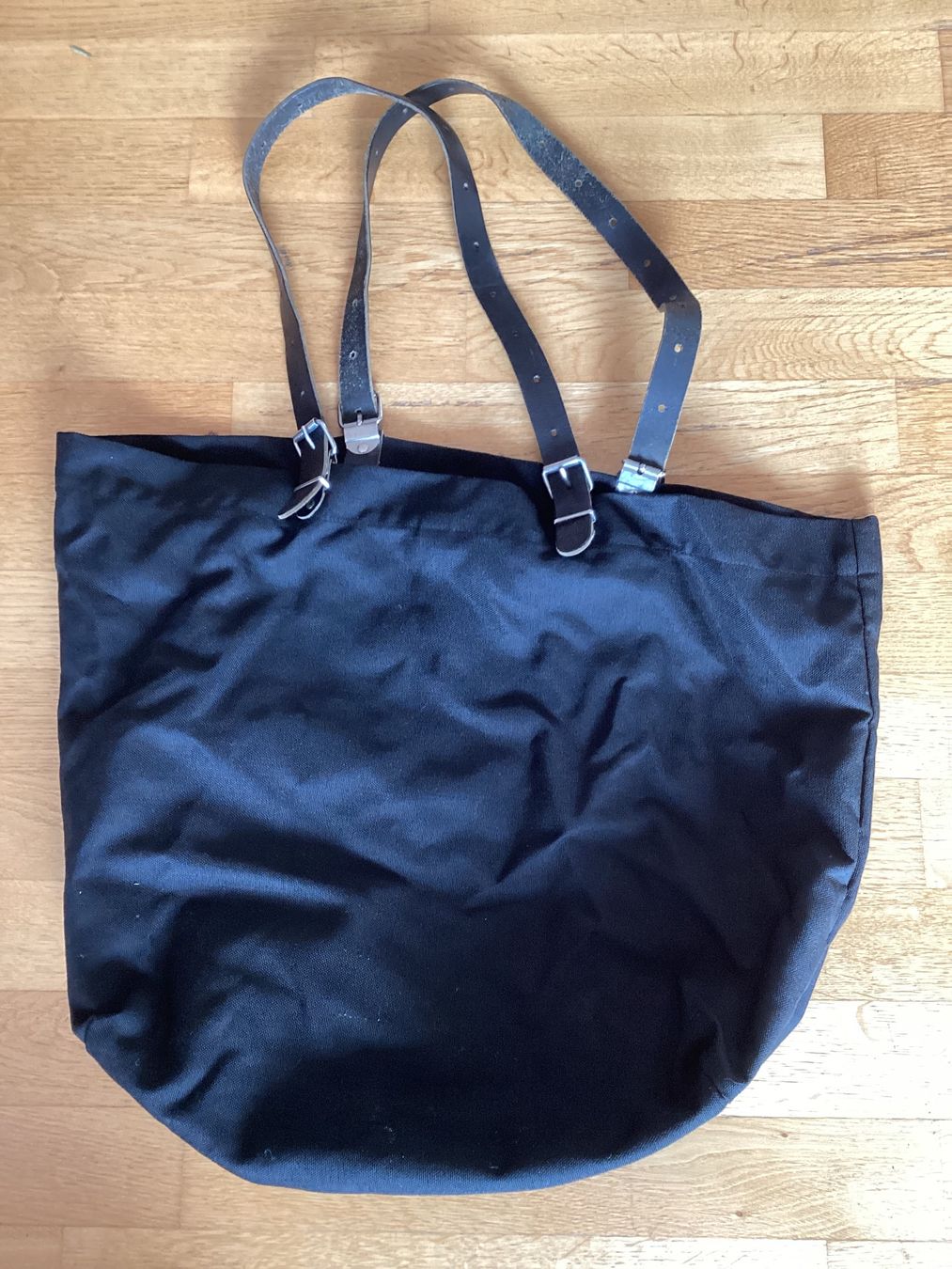 Borse da donna: EQUIPAJE BCN Tasche Canvas schwarz – Usato da Volketswil venduto da tasch71