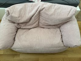 Fauteuil pouf rose clair bon état