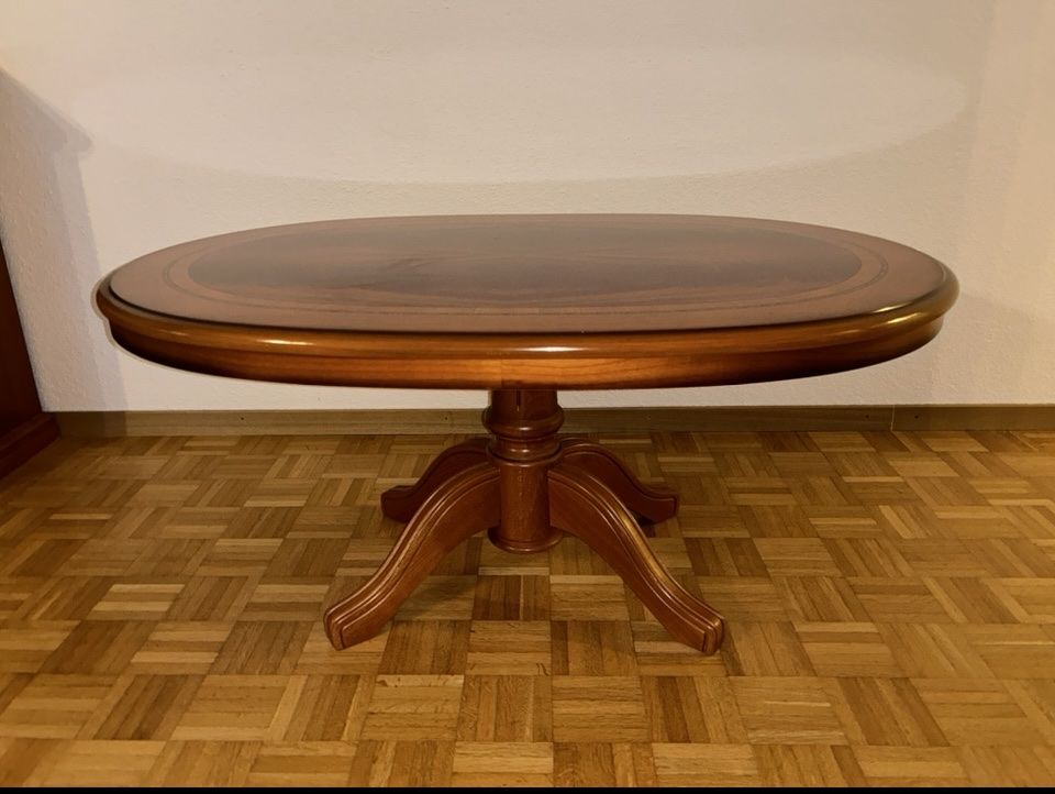 Tische: Tisch aus hochwertigem Kirschbaum Holz – Gebraucht aus Bern von lyd_2skg