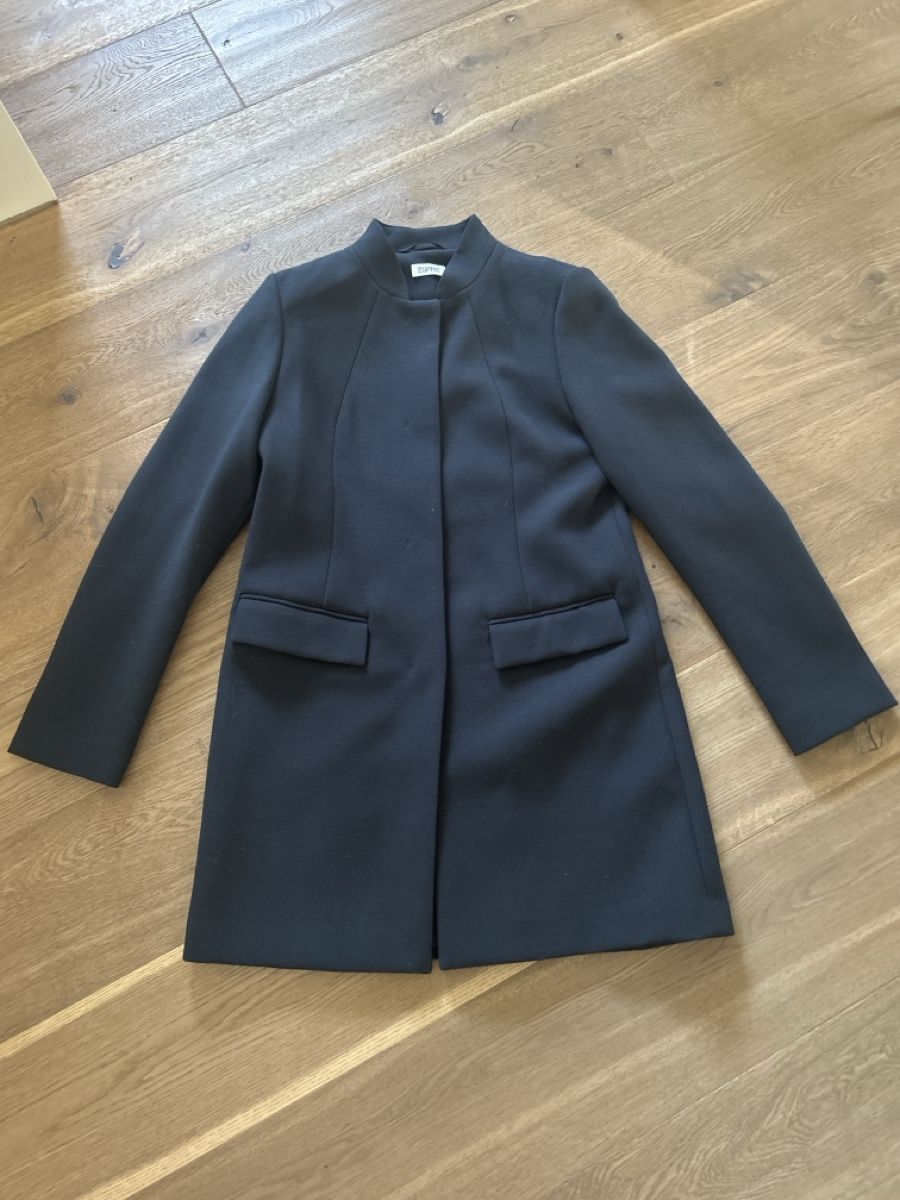Esprit Cappotti: Esprit Longblazer Grösse M wie neu – Usato da Fischbach- Göslikon venduto da Rommel