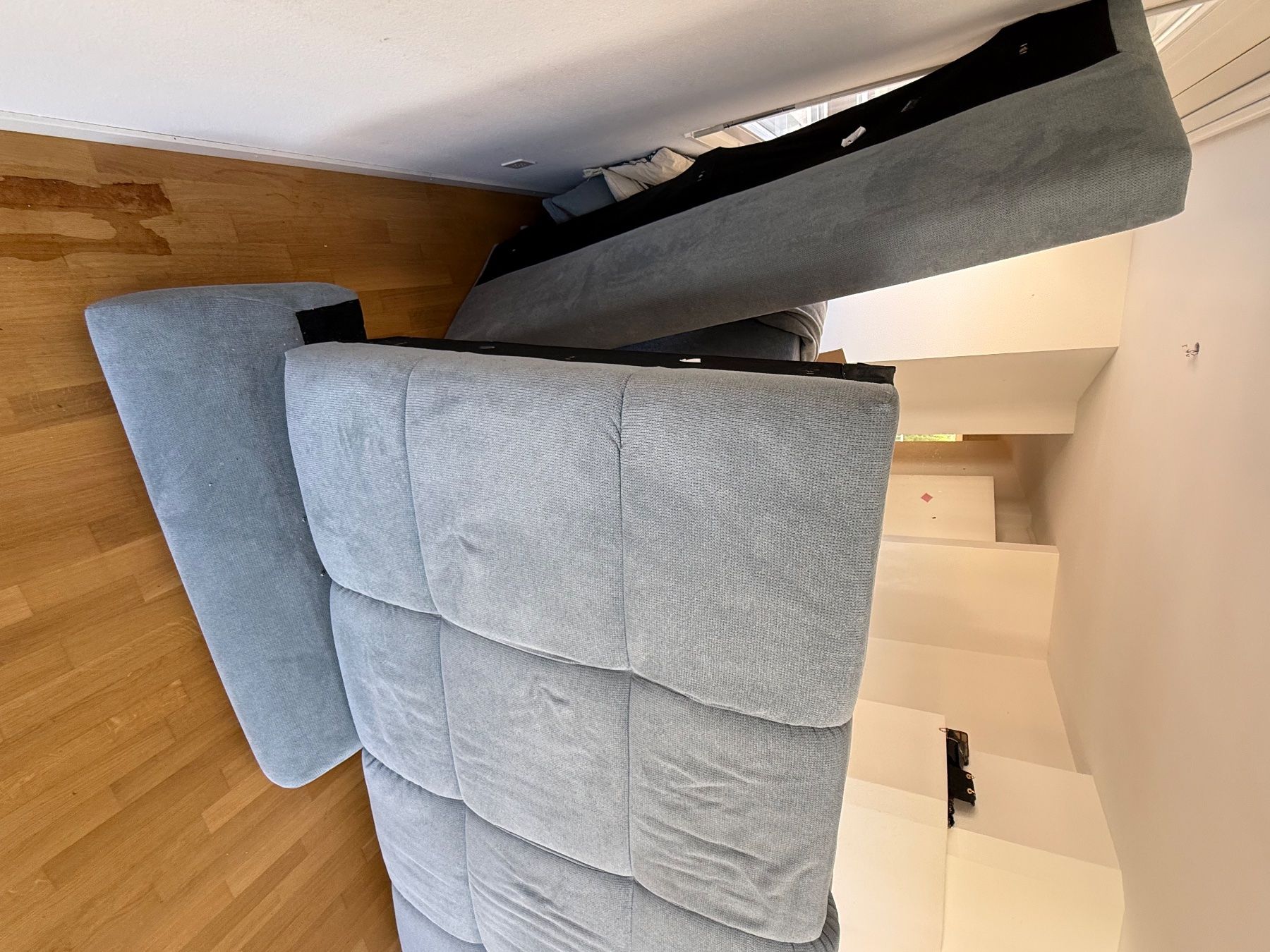 Divani: Gemütliches Ecksofa, hellblau, grosszügig & bequem! – Usato da Zürich venduto da ste_952b 4