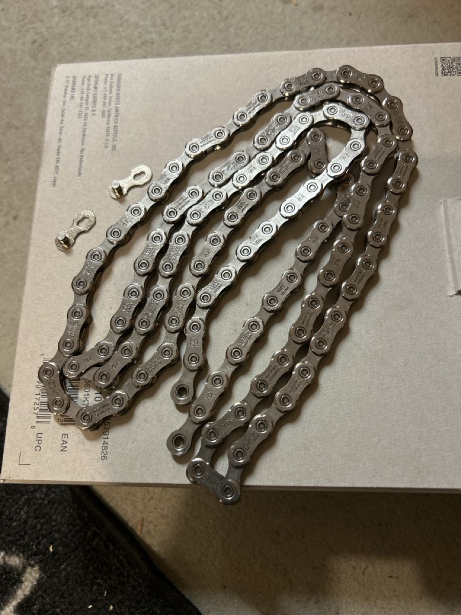 Shimano Ultegra 12-Speed Chain HG Series NEW & quick links (Neuf (Voir ...