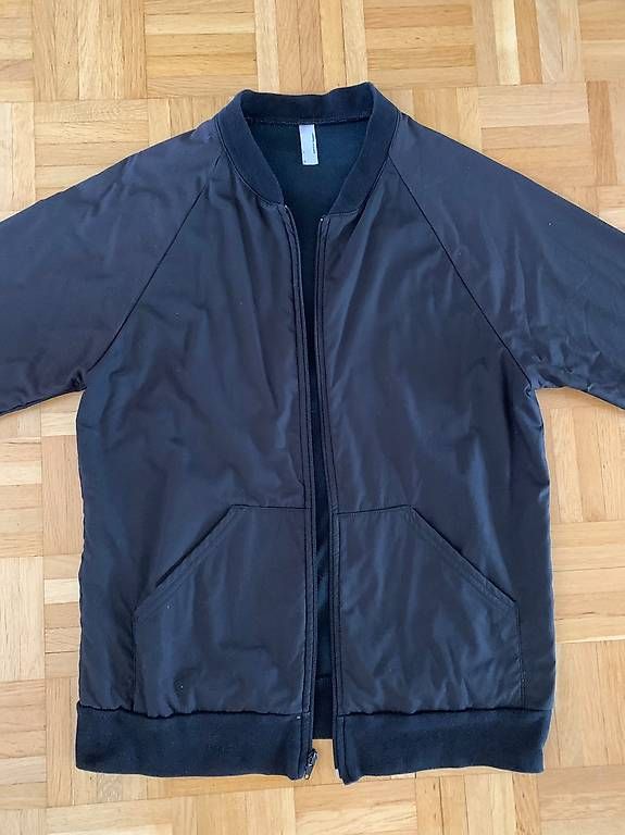 Jacken: Original American Apparel Jacke. Grösse M/S – Gebraucht aus Zürich von Rotgruen 1