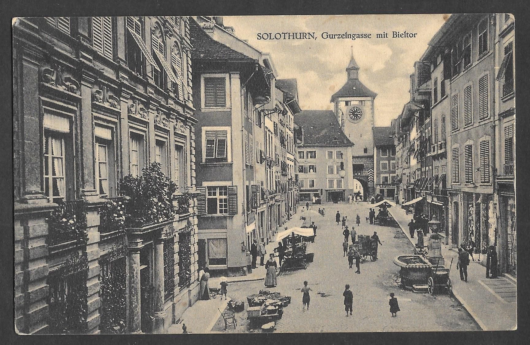 Cartoline postali: Solothurn Gurzelngasse mit Bieltor sehr belebt – Usato da Olten venduto da clotaldi