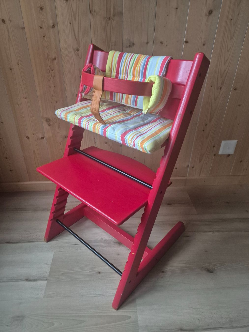 Stokke Chaises hautes: Stokke Tripp Trapp Rot – D'occasion à Weier im Emmental par BigBalloon 2