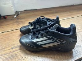 adidas Rasen Fussballschuhe gr 29/30